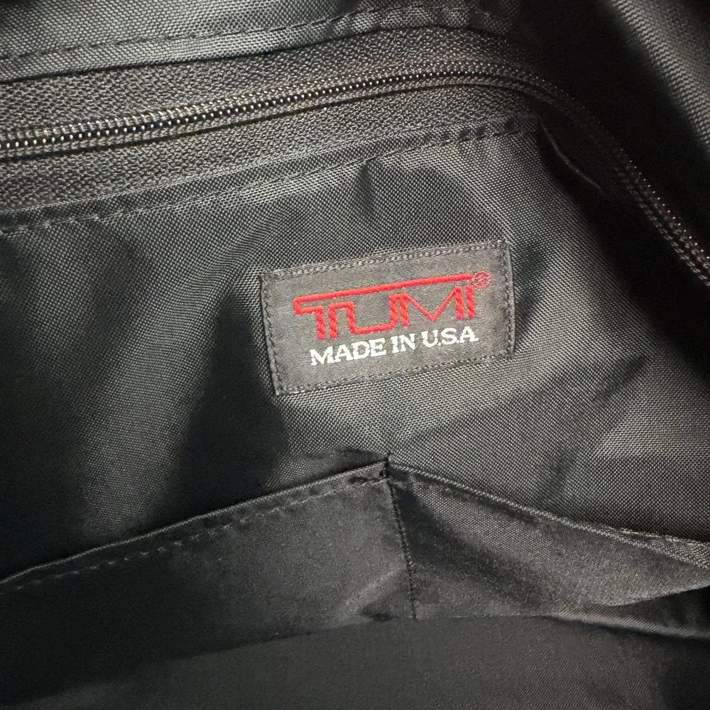 Tumi Black Ballistic Nylon Travel Duffel Bag Weekend Carry On Luggage